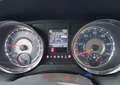 2016 Chrysler Town & Country Touring z USA, uszkodzony, nr VIN 2C4RC1BG6GR208690